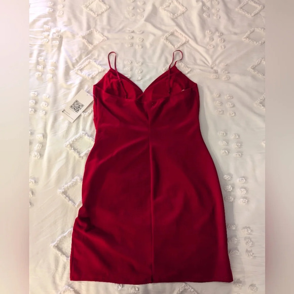 Sexy Red Dress - Picture 2 of 8